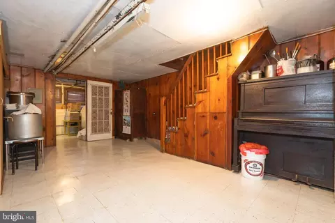 Entry Way - 505 E 35th St, Baltimore, MD 21218 photo 12 of 12