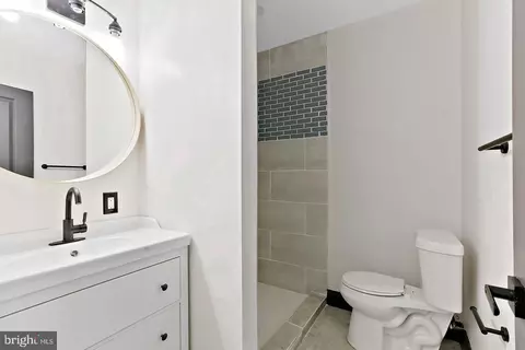 1732 Mcculloh St, Baltimore, MD 21217 photo 16
