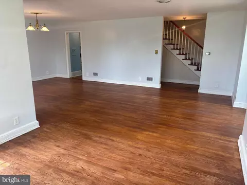Living - 5913 Wakehurst Way, Baltimore, MD 21239 photo 5 of 5