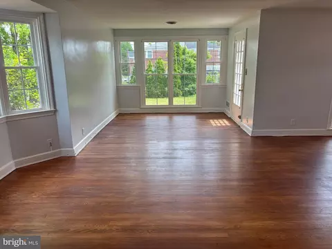 Living - 5913 Wakehurst Way, Baltimore, MD 21239 photo 1 of 5