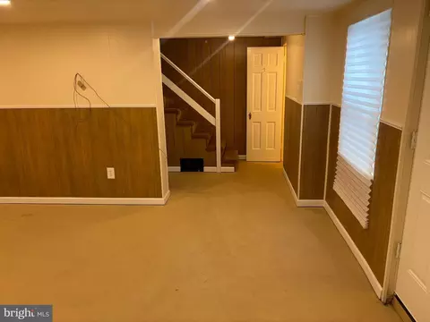 Entry Way - 5913 Wakehurst Way, Baltimore, MD 21239 photo 2 of 2