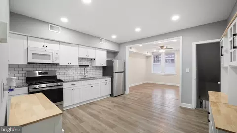 2880 Pelham Ave, Baltimore, MD 21213