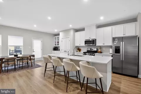 1575 Lowman St, Baltimore, MD 21230 photo 9