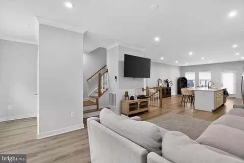 1575 Lowman St, Baltimore, MD 21230 photo 14