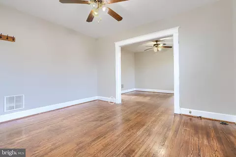 Living - 5932 Bertram Ave, Baltimore, MD 21214 photo 2 of 4