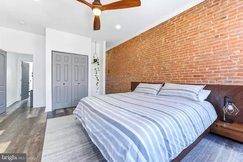 Bedroom - 737 Dolphin St, Baltimore, MD 21217 photo 7 of 20