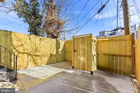 Exterior - 737 Dolphin St, Baltimore, MD 21217 photo 1 of 5