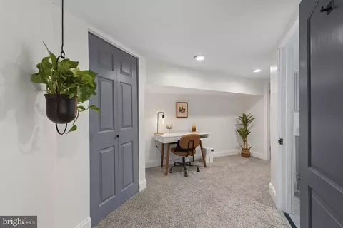 Entry Way - 737 Dolphin St, Baltimore, MD 21217 photo 17 of 17