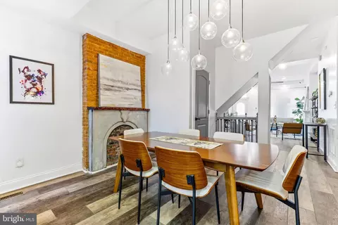 Dining - 737 Dolphin St, Baltimore, MD 21217 photo 1 of 4