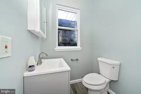 Bath - 2318 W Lanvale St, Baltimore, MD 21216 photo 1 of 1