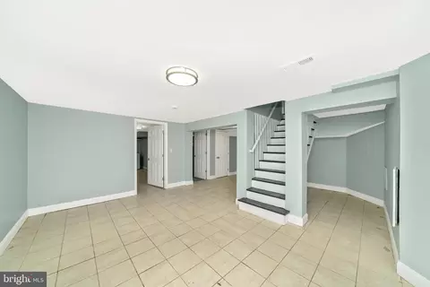 Entry Way - 2318 W Lanvale St, Baltimore, MD 21216 photo 7 of 7