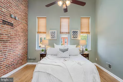 Bedroom - 2937 Dillon St, Baltimore, MD 21224 photo 8 of 9