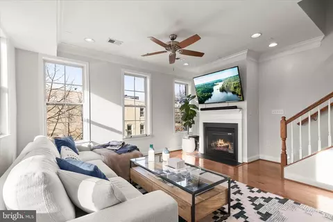 Living - 17 Birckhead St, Baltimore, MD 21230 photo 2 of 2