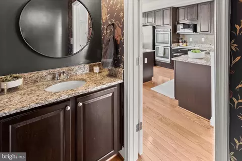 Entry Way - 17 Birckhead St, Baltimore, MD 21230 photo 2 of 3