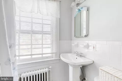 304 Tunbridge Rd, Baltimore, MD 21212 photo 27