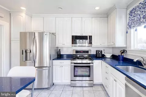304 Tunbridge Rd, Baltimore, MD 21212 photo 17