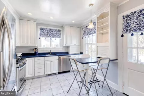 304 Tunbridge Rd, Baltimore, MD 21212 photo 13