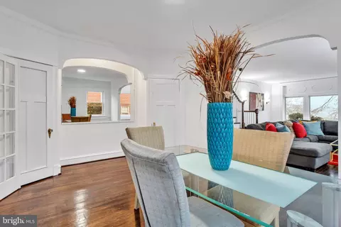 Dining - 2219 Chesterfield Ave, Baltimore, MD 21213 photo 3 of 3