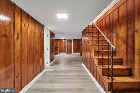 Entry Way - 2219 Chesterfield Ave, Baltimore, MD 21213 photo 5 of 5