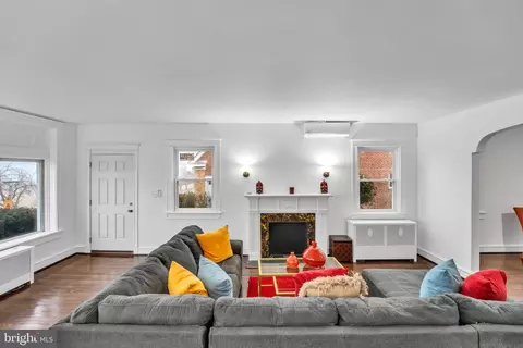 2219 Chesterfield Ave, Baltimore, MD 21213