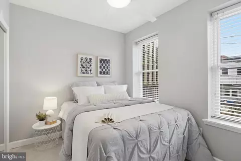 Bedroom - 22 N Streeper St, Baltimore, MD 21224 photo 6 of 8