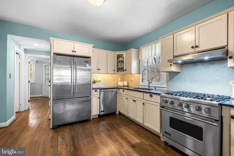Undisclosed, Baltimore, MD 21218 photo 24