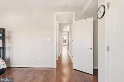 Entry Way - 2307 E Fairmount Ave, Baltimore, MD 21224 photo 5 of 6