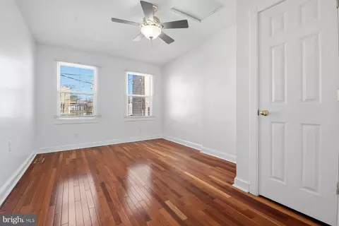 Bedroom - 2510 Fleet St, Baltimore, MD 21224 photo 1 of 7