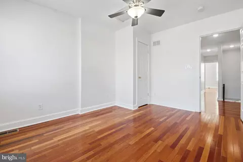 Bedroom - 2510 Fleet St, Baltimore, MD 21224 photo 4 of 7