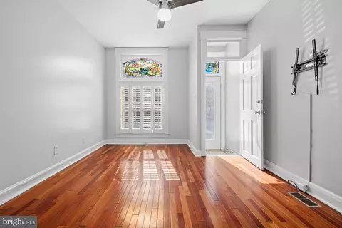 Living - 2510 Fleet St, Baltimore, MD 21224 photo 1 of 1