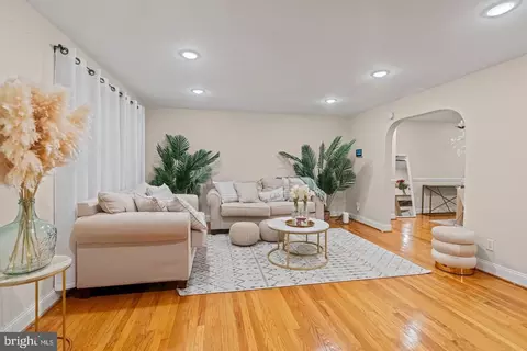 6008 Northwood Dr, Baltimore, MD 21212