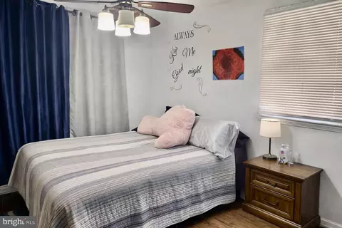 Bedroom - 5533 Nome Ave, Baltimore, MD 21215 photo 1 of 1