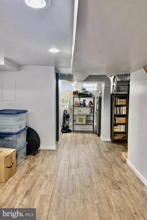 Entry Way - 5533 Nome Ave, Baltimore, MD 21215 photo 3 of 3