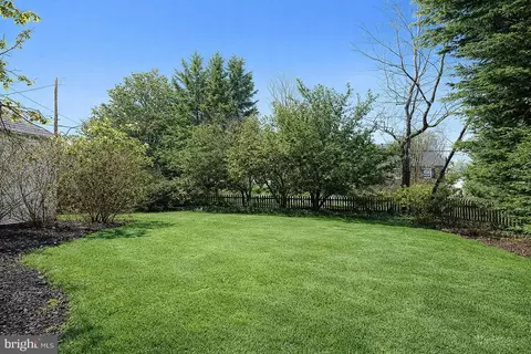 Exterior - 107 Upnor Rd, Baltimore, MD 21212 photo 3 of 8