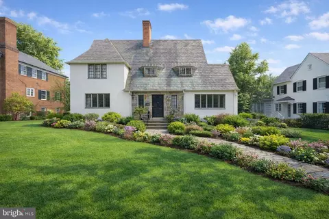 107 Upnor Rd, Baltimore, MD 21212