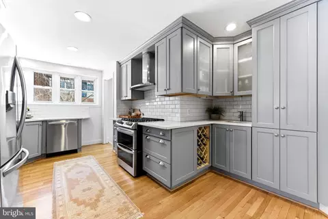 Kitchen - 107 Upnor Rd, Baltimore, MD 21212 photo 2 of 9