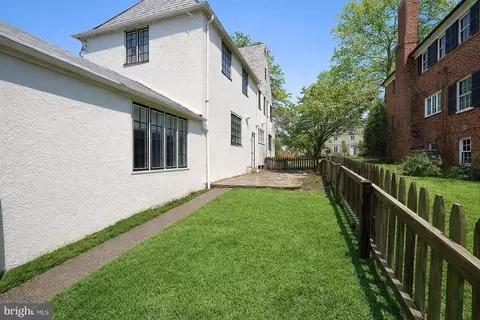 Exterior - 107 Upnor Rd, Baltimore, MD 21212 photo 5 of 8