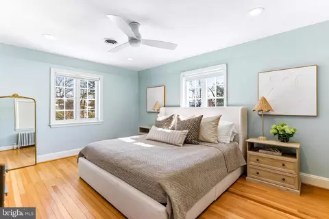 Bedroom - 107 Upnor Rd, Baltimore, MD 21212 photo 8 of 11