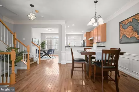 Dining - 1906 E Fort Ave, Baltimore, MD 21230 photo 2 of 5