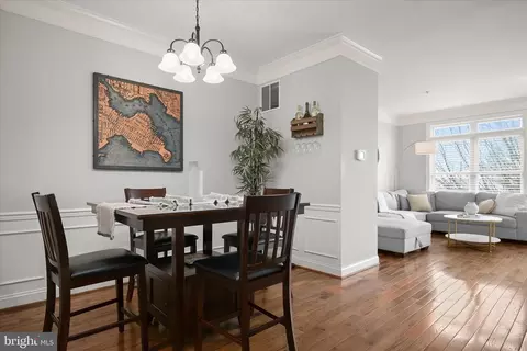 Dining - 1906 E Fort Ave, Baltimore, MD 21230 photo 1 of 5