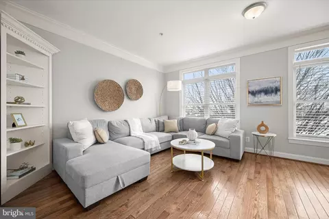 Living - 1906 E Fort Ave, Baltimore, MD 21230 photo 1 of 3