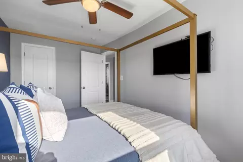 Bedroom - 1002 W 43rd St, Baltimore, MD 21211 photo 2 of 4
