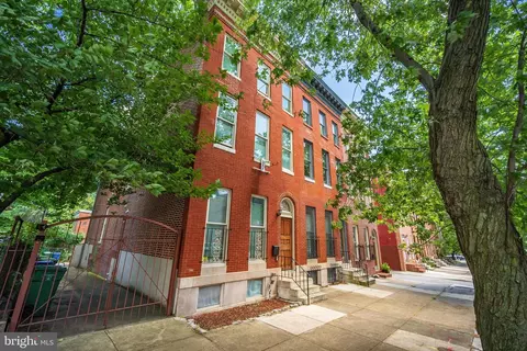 105 S Gilmor St, Baltimore, MD 21223