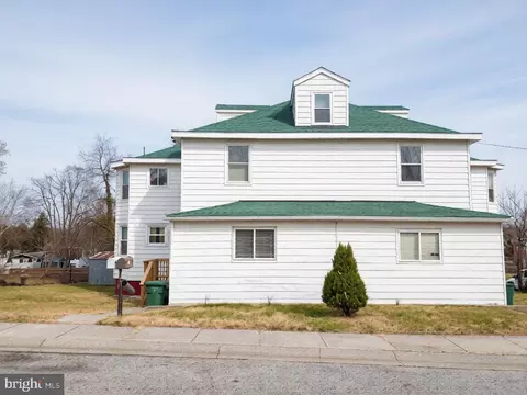 2421 Arbuton Ave, Baltimore, MD 21230