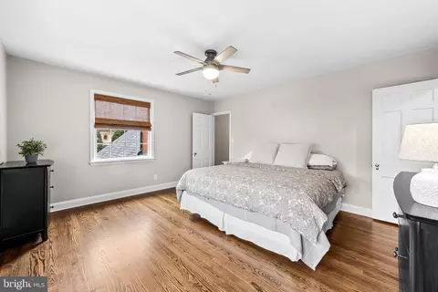 Bedroom - 103 Saint Dunstans Rd, Baltimore, MD 21212 photo 5 of 9