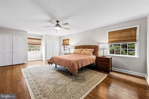 Bedroom - 103 Saint Dunstans Rd, Baltimore, MD 21212 photo 2 of 9