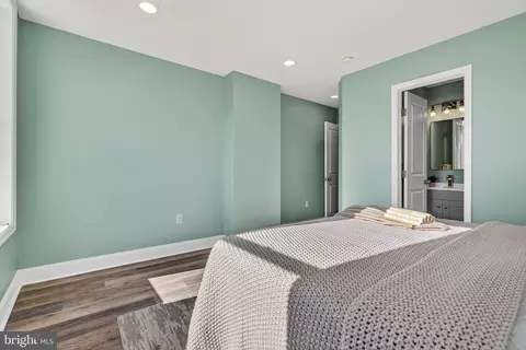 Bedroom - 2430 E Lafayette Ave, Baltimore, MD 21213 photo 3 of 5
