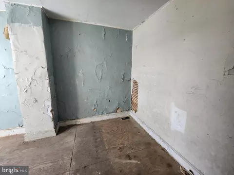 Bedroom - 1127 N Milton Ave, Baltimore, MD 21213 photo 1 of 1
