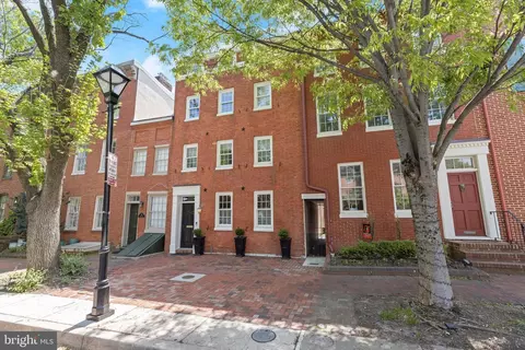 133 W Lee St, Baltimore, MD 21201