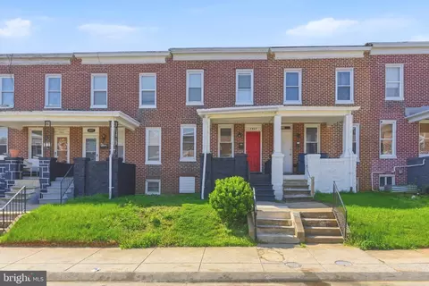 3427 Ravenwood Ave, Baltimore, MD 21213